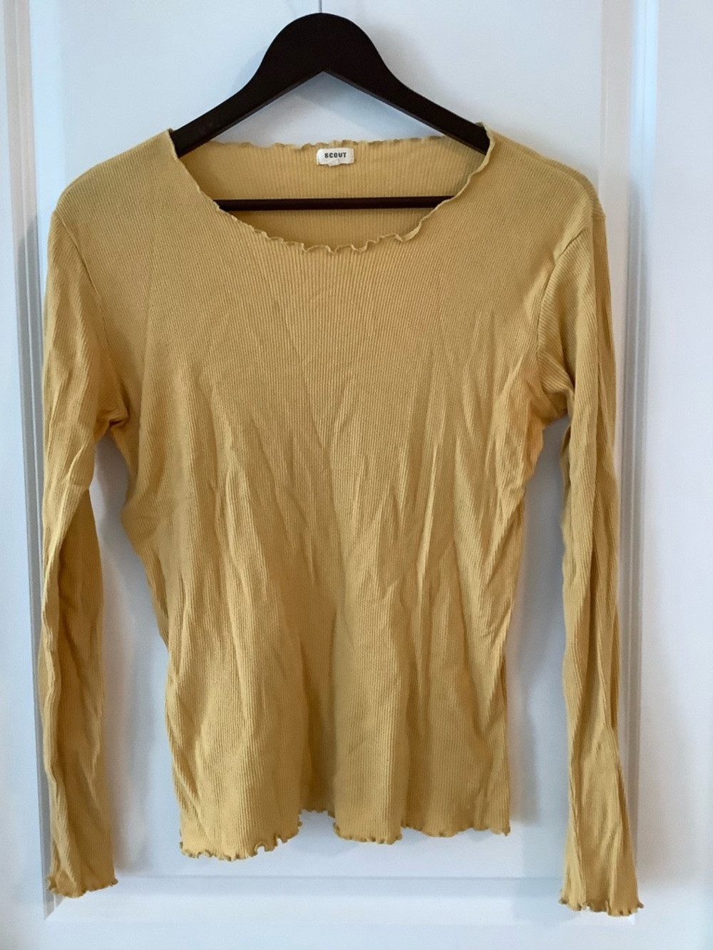 Scout Lightweight Ribbed Long-Sleeve Top in Mustard